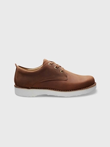 Tan Waxhide / White Sole Hubbard Free Casual Shoe | Men's Casual Shoes | Sam's Tailoring Fine Men Clothing