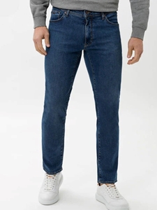 Blue Regular Chuck Masterpiece Five Pocket Jean| Brax Men\'s Jeans | Sam\'s  Tailoring Fine Men Clothing